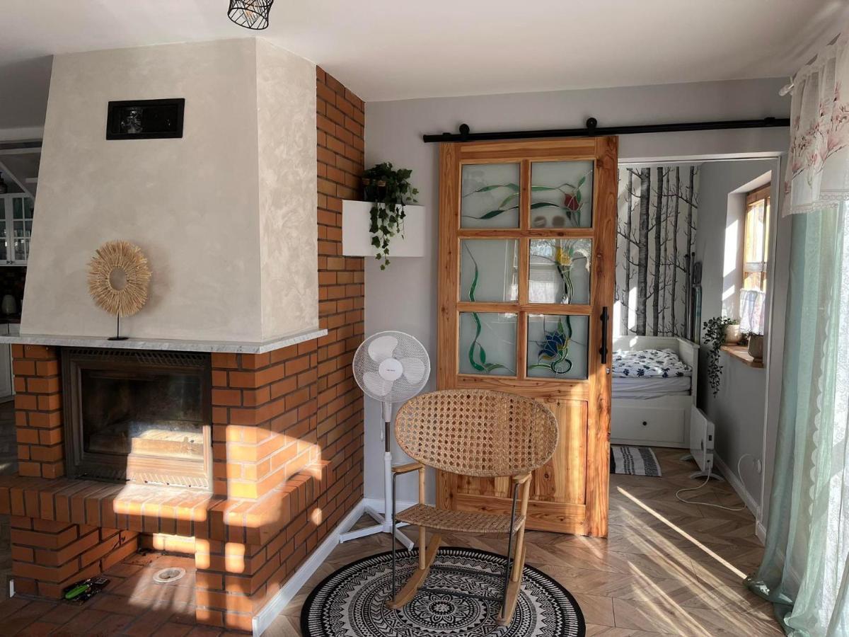 Przystanek Jeziorna 49 Villa Perlino Buitenkant foto