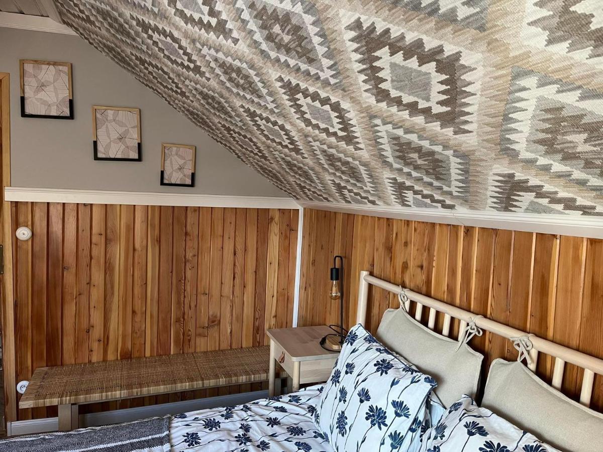 Przystanek Jeziorna 49 Villa Perlino Buitenkant foto