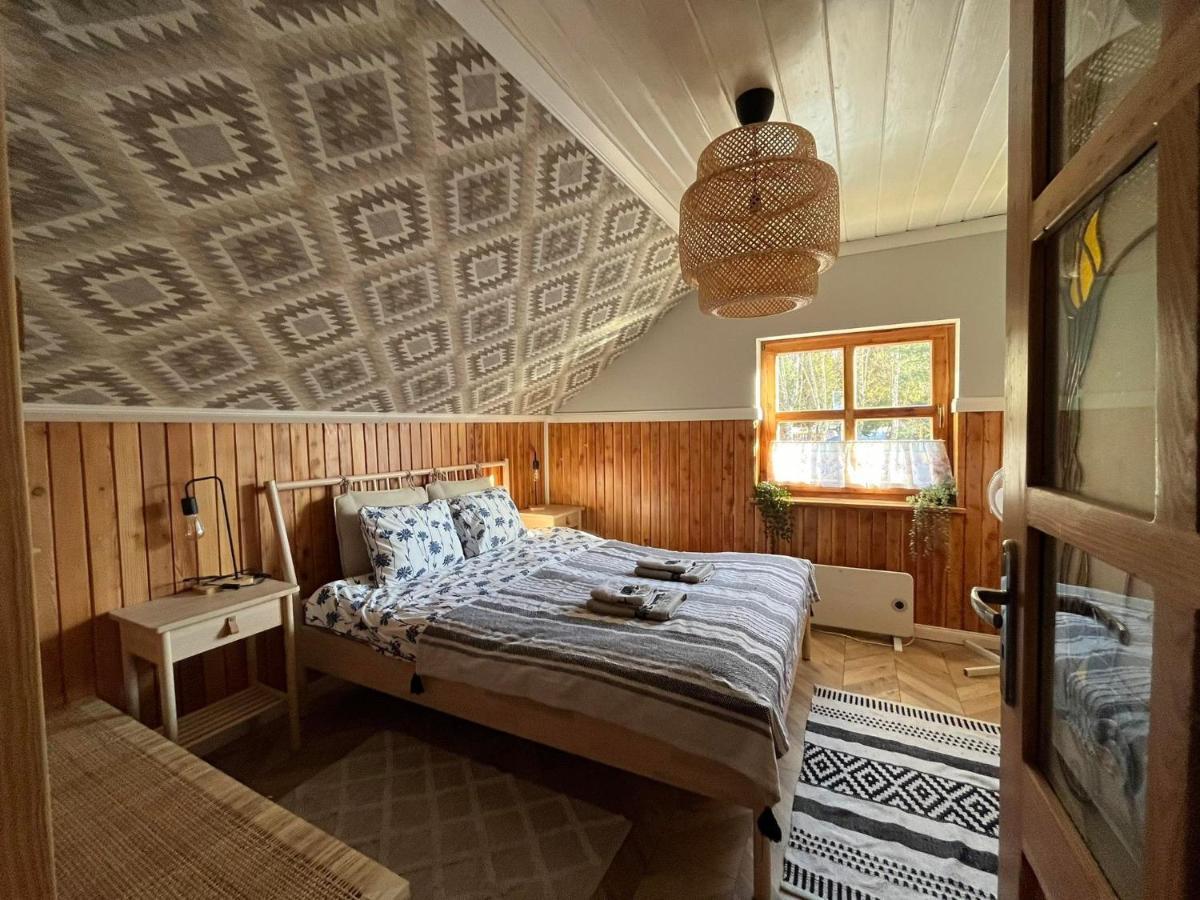 Przystanek Jeziorna 49 Villa Perlino Buitenkant foto