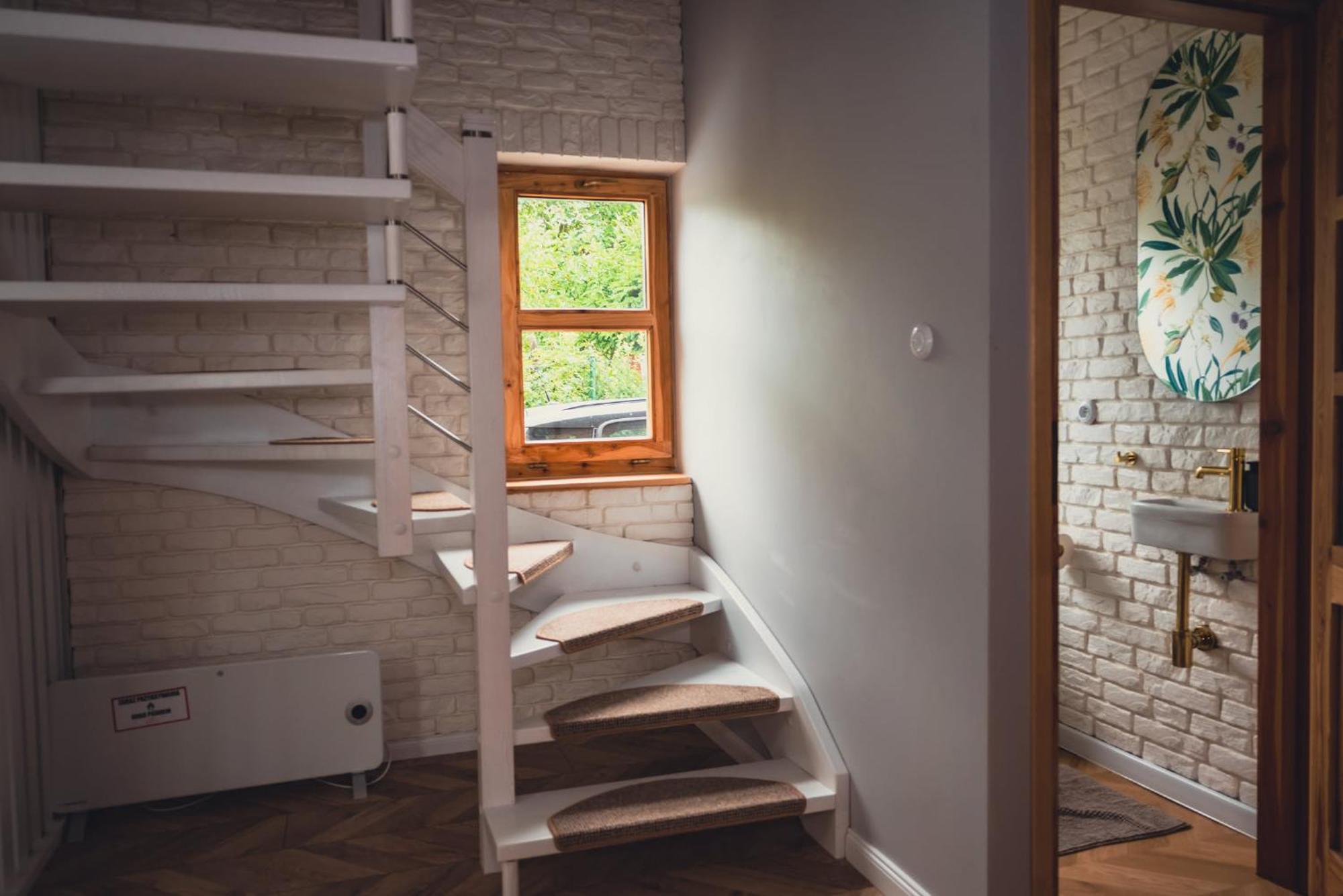 Przystanek Jeziorna 49 Villa Perlino Buitenkant foto